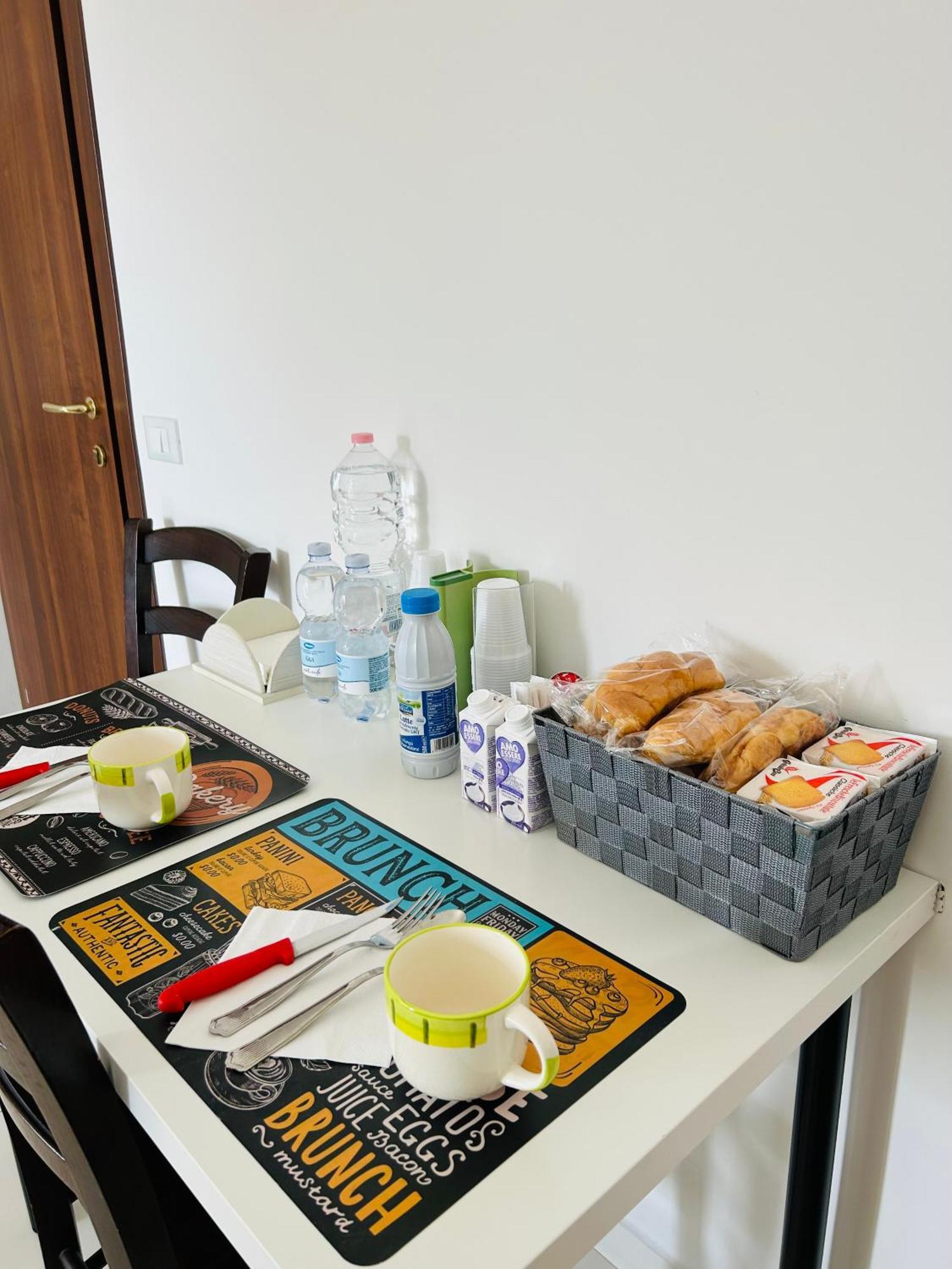 THE HOUSE FIERA di ROMA Bed & Breakfast Ponte Galeria Bagian luar foto