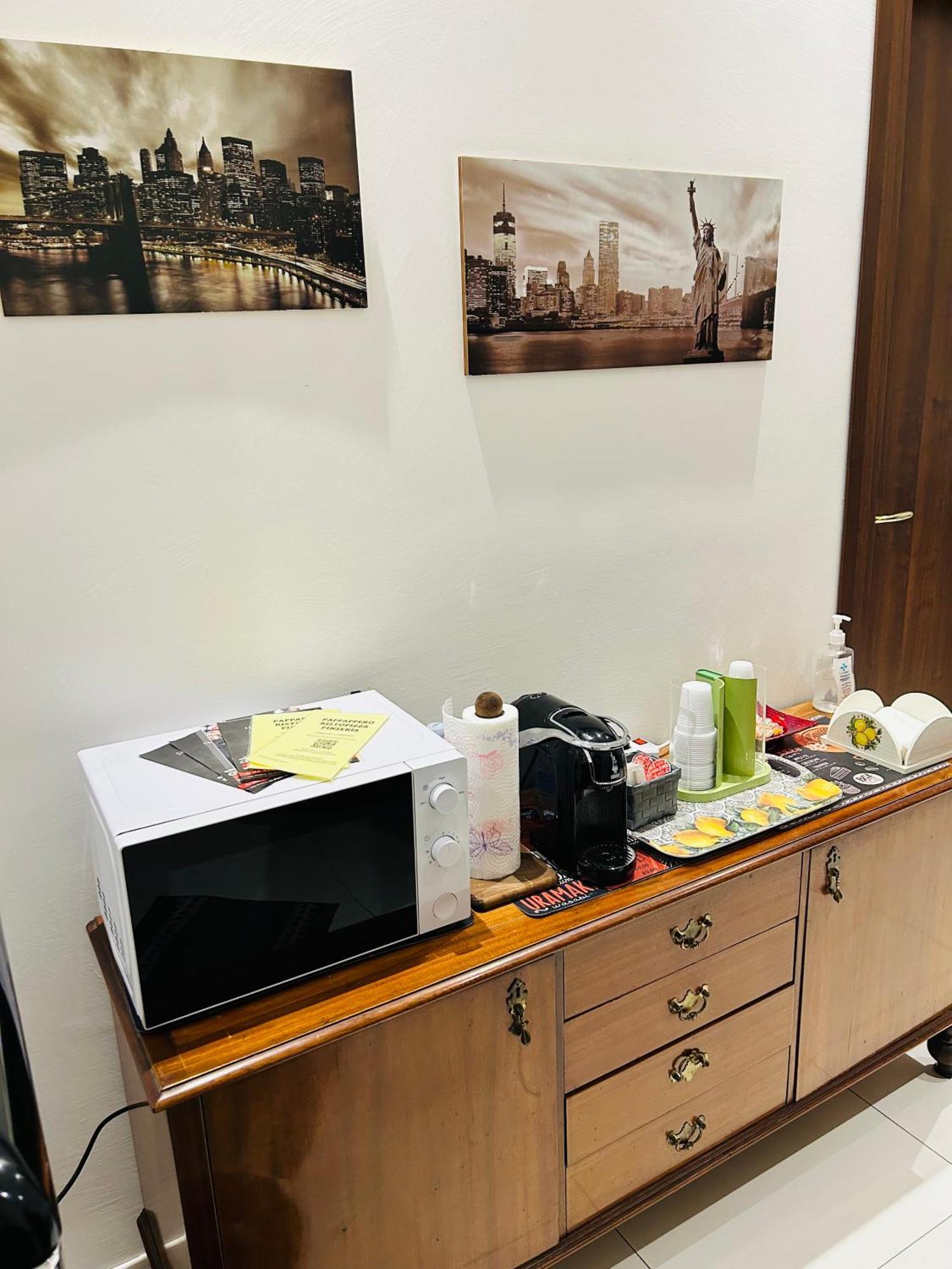 THE HOUSE FIERA di ROMA Bed & Breakfast Ponte Galeria Bagian luar foto